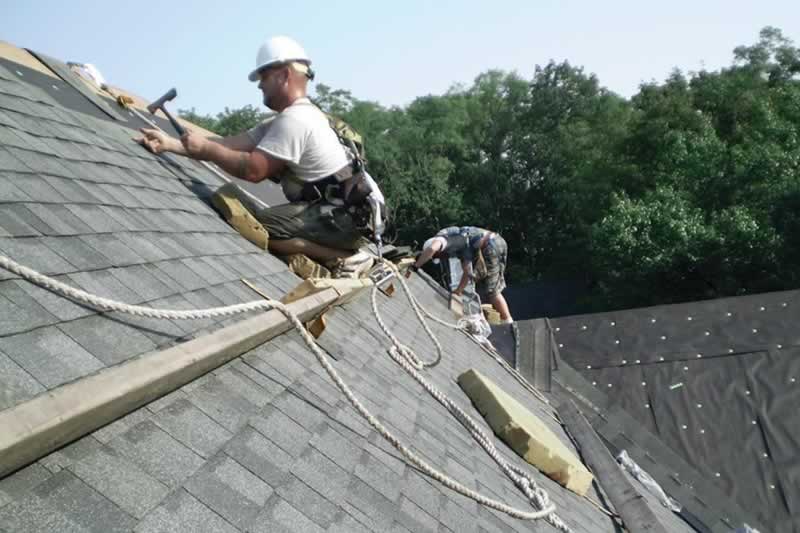 You are currently viewing Finding Reliable Roofing Contractors in Kilmarnock